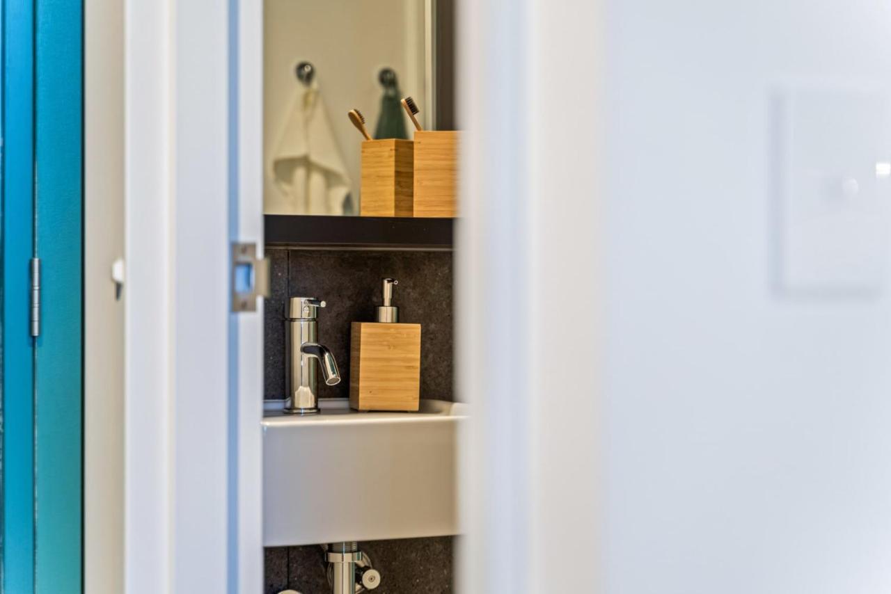 Modern Co-Living Apartments In Perth Central エクステリア 写真
